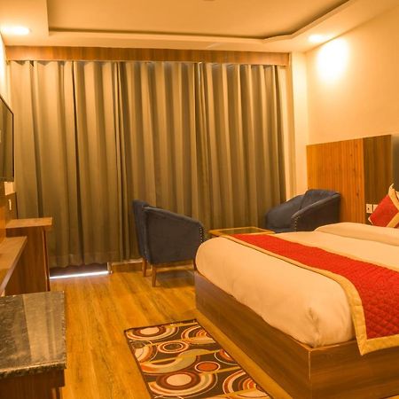 דרמסאלה Highsky Resort מראה חיצוני תמונה