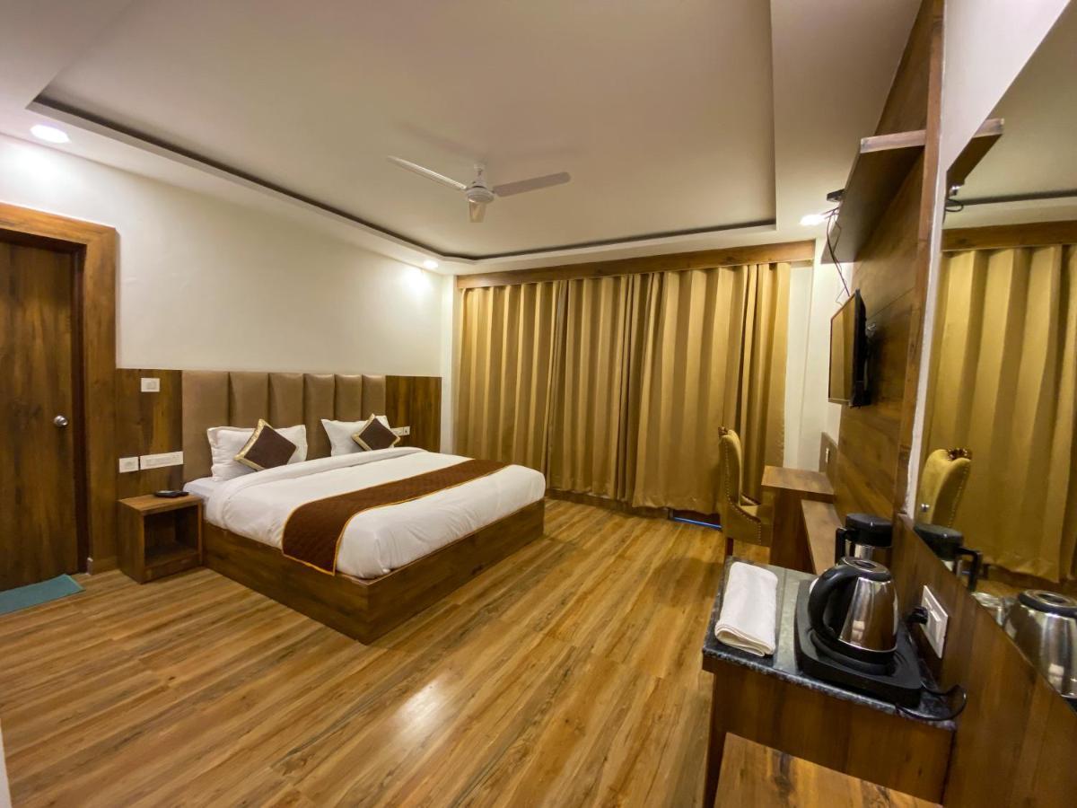 דרמסאלה Highsky Resort מראה חיצוני תמונה