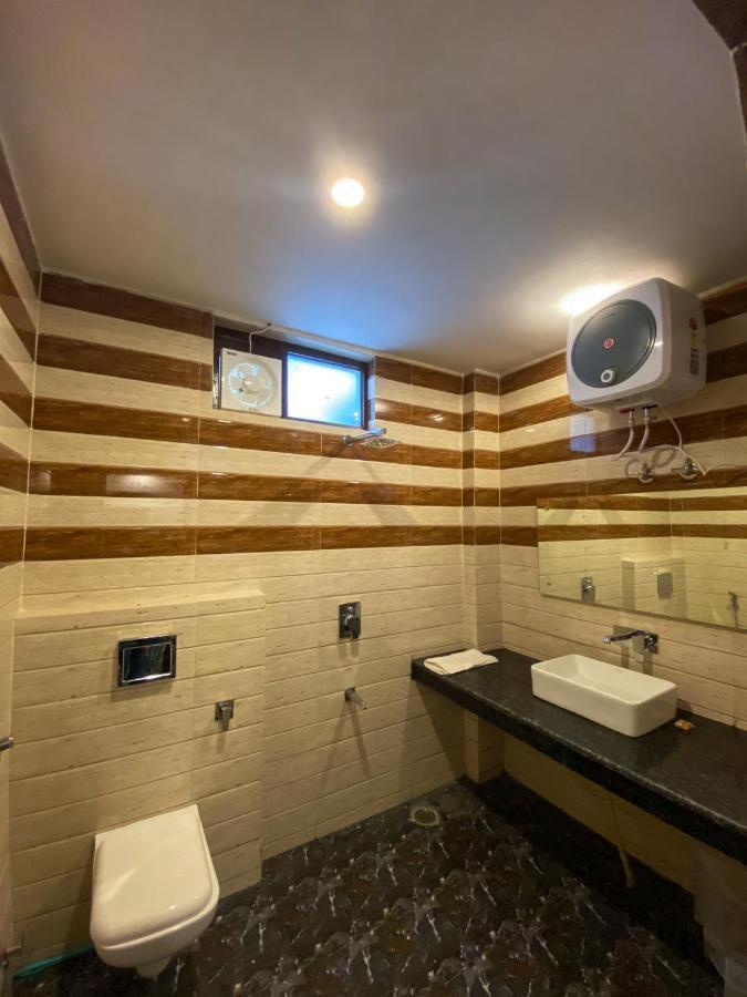 דרמסאלה Highsky Resort מראה חיצוני תמונה