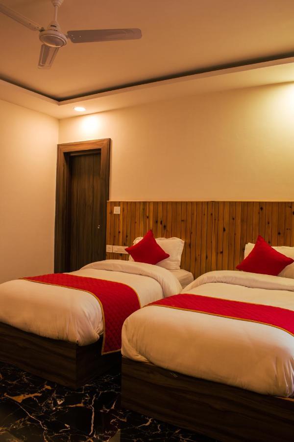 דרמסאלה Highsky Resort מראה חיצוני תמונה