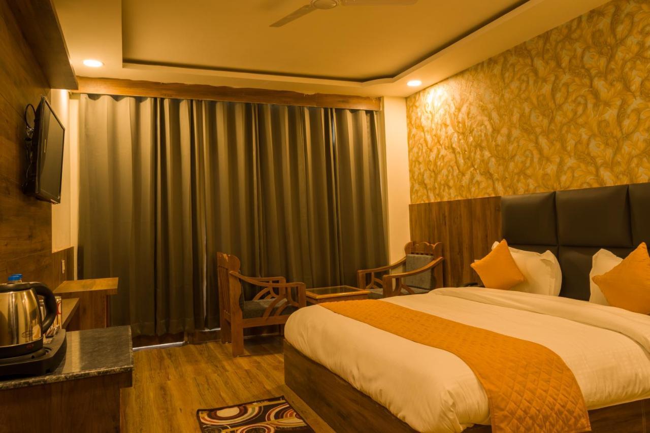 דרמסאלה Highsky Resort מראה חיצוני תמונה