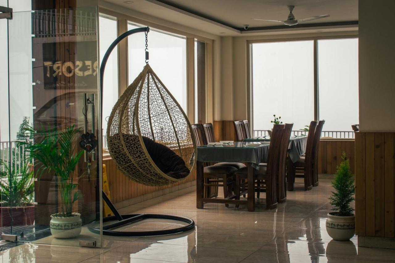 דרמסאלה Highsky Resort מראה חיצוני תמונה